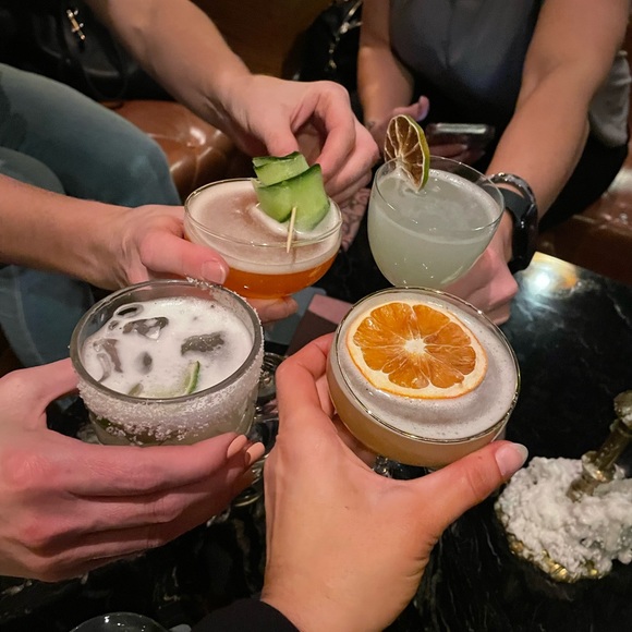 Meet your Posher, Kimberly - Picture 4 of 8